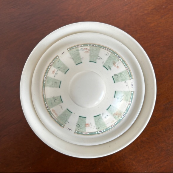 Portfolio by Pfaltzgraff Naturewood Sugar Bowl and Creamer - Picture 13 of 16